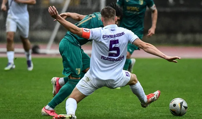Bittere Derby-Niederlage: Schwabenritter unterliegen dem FCA