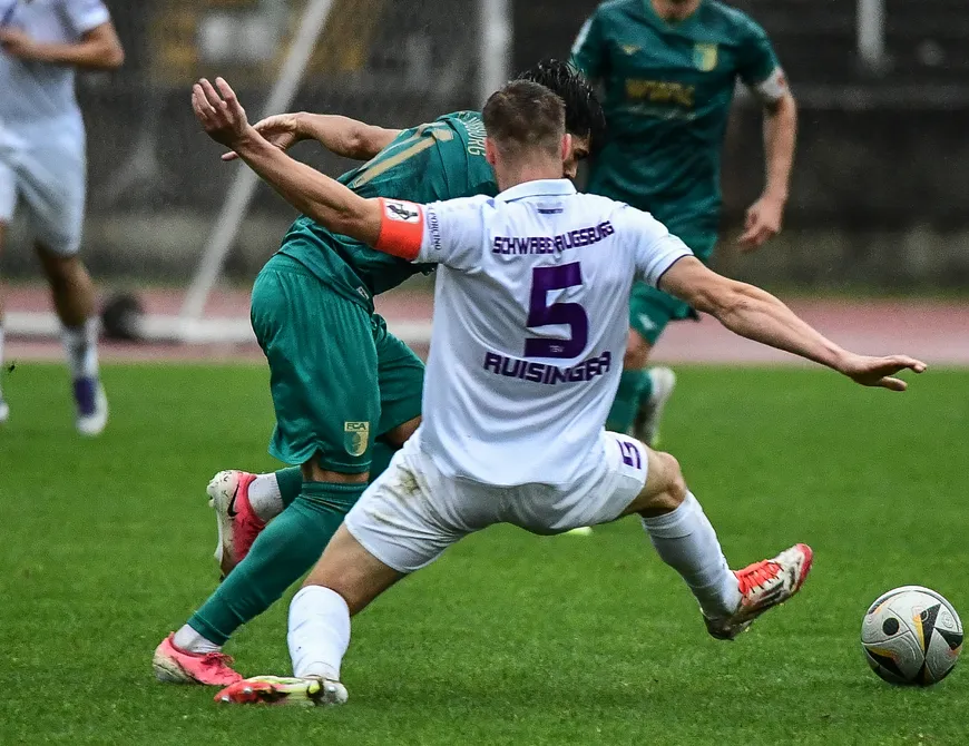 Bittere Derby-Niederlage: Schwabenritter unterliegen dem FCA
