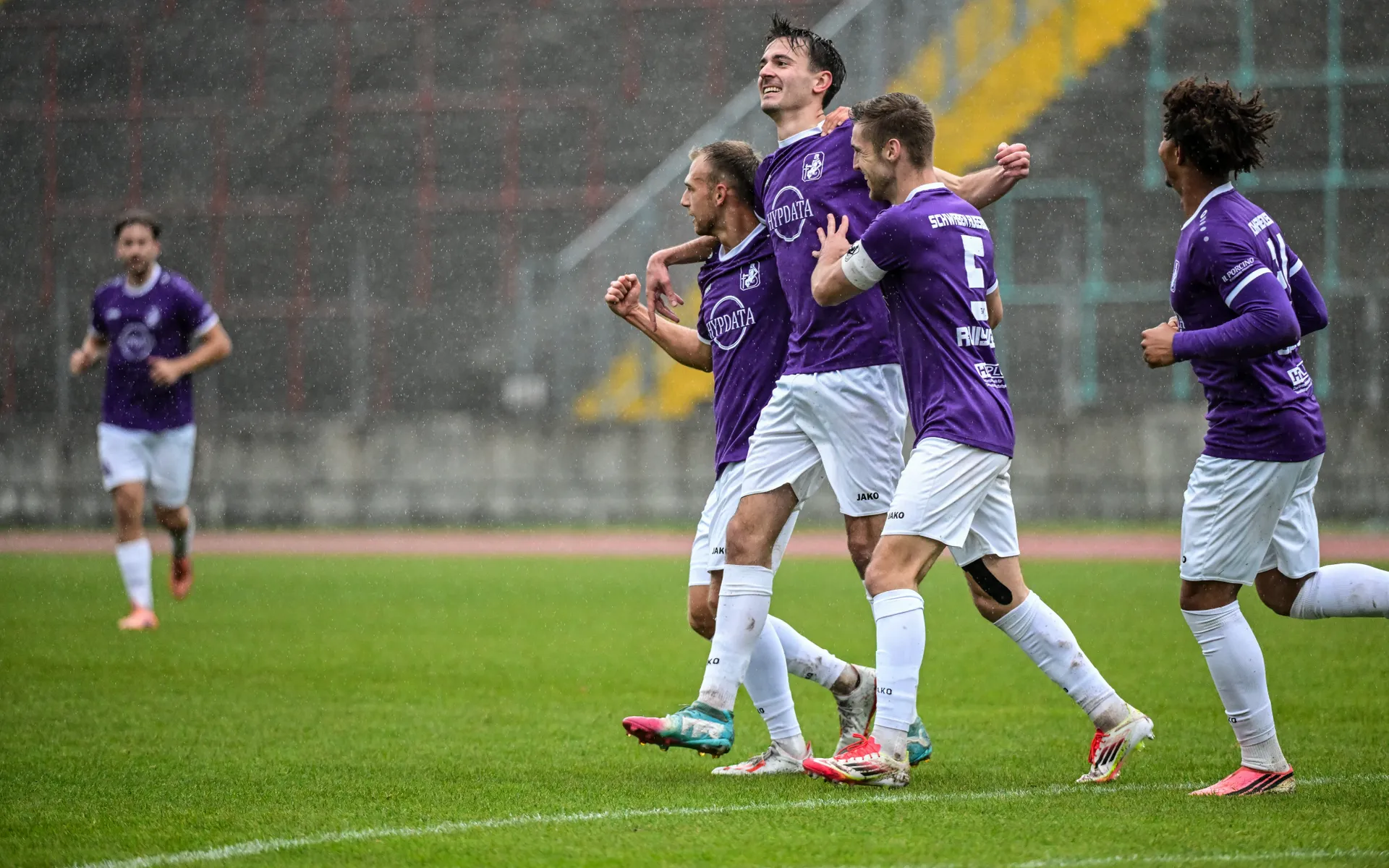 Big Points im Kellerduell: Schwabenritter schlagen Aubstadt!